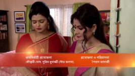 Chokher Tara Tui S14E17 Mitul helps Tutul dress up Full Episode