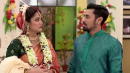 Ekka Dokka S01E103 Radhika Takes a Stand Full Episode