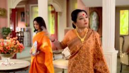 Gatchora S01E56 Khori Performs Saraswati Puja Full Episode