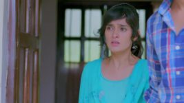 Kya Qusoor Hai Amala Ka S04E14 Amla Held At Knifepoint Full Episode