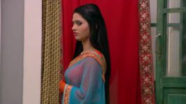 Mere Angne Mein S04E25 Sarla meets a fraud sage Full Episode