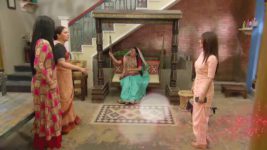 Mere Angne Mein S16E48 Nandu's Mother Creates A Scene Full Episode