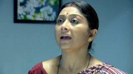 Milon Tithi S09E04 Anik Helps Swati Full Episode