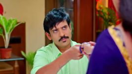 Oohalu Gusagusalade S01E300 23rd April 2022 Full Episode