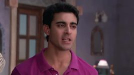 Saraswatichandra S02E13 Saras won't leave his room Full Episode