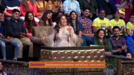 The Kapil Sharma Show S02E119 Tiger Shroff’s Singing Skills