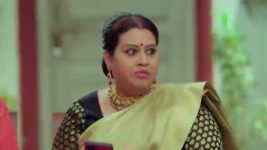 Yeh Jhuki Jhuki Si Nazar S01E60 Madhu Creates a Scene! Full Episode