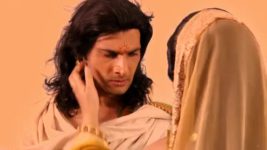 Mahabharat Star Plus S19 E08 Karna goes against the Pandavas