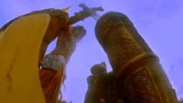 Mahabharat Star Plus S25 E07 Karna stabs Abhimanyu to death