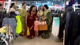 Tumi Ashe Pashe Thakle S01 E208 Good News for Paro, Deb