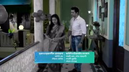 Tumi Ashe Pashe Thakle S01 E231 Paro Discovers the Truth