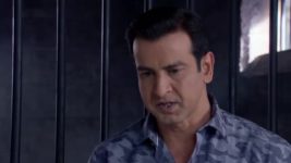 Adaalat S01E409 Trikon The Magician Full Episode