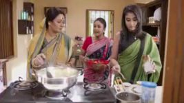 Bajlo Tomar Alor Benu S01E24 Kalikrishna Learns the Truth Full Episode