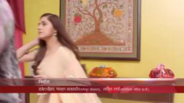 Dehleez S01E30 Mrs Bundela Sees SwaAdarsh's Pix Full Episode