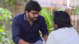 Guppedantha Manasu S01E19 Sumithra Argues with Chakram Full Episode