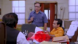 Har Shaakh Pe Ullu Baithaa Hai S01E18 Chaitu Suffers from Kuttamunia Full Episode