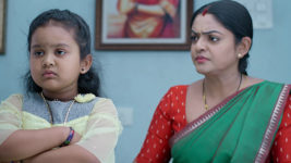 Karthika Deepam S02 E20 Deepa Upsets Sourya