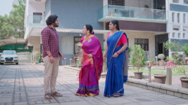 Karthika Deepam S04 E26 Sumitra Is Enraged