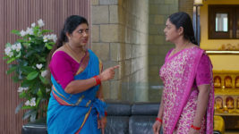 Karthika Deepam S04 E52 Anasuya's Warning to Deepa