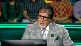 Kaun Banega Crorepati S15 E104 Sharks Take Over The Hot Seat