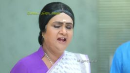 Nenjam Marapathillai S01E136 Saranya Finally Meets Vikram Full Episode