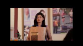 Sadda Haq My Life My Choice S08 E05 Sanyukta Declines Randhir's Help