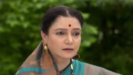 Bhumikanya (Sony Marathi) S01 E45 Lakshmi And Harshvardhan Seek Blessings