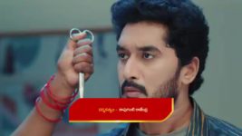 Karthika Deepam S02 E89 Anasuya Thrashes Narsimha