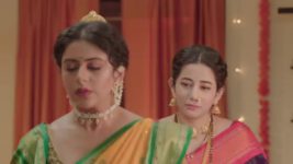 Shubh Vivah S01 E468 Ragini Bribes Constable Jadhav