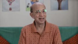 Sukh Kalaley S01 E53 Soumitra uplifts the Kamerkars