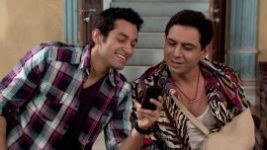 Hitler Didi S01 E186 24th July 2012