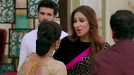 Naagin (Colors tv) S03 E65 Sumitra's evil business!