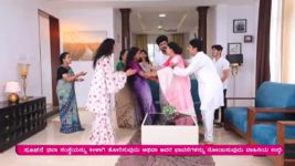 Lakshmi Baramma S02 E424 Threatening message to Kaveri