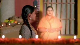 Renuka Yellamma (Star Maa) S01 E431 Yellamma Comforts Neelakantam