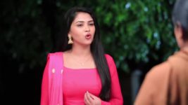 Shreegowri S01 E147 Gowri is curious about the card