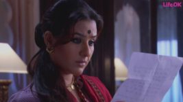 Do Dil Ek Jaan S04 E12 Daya Maayi reads Aman's letter