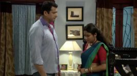 Ishti Kutum S01 E159 Sanjhbati, Dhriti's Dispute