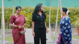 Karthika Deepam S02 E128 Deepa's Advice to Karthik