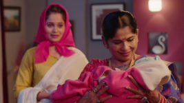 Yed Lagla Premach (Star Pravah) S01 E81 Shashikala on Cloud Nine