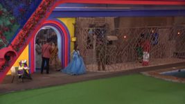 Bigg Boss Kannada S11 E02 The Real Gouthami Unveiled