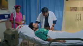 Karthika Deepam S02 E147 Sourya Saves Karthik