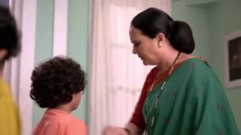 Nivedita Majhi tai S01 E174 Nivedita Is Shattered