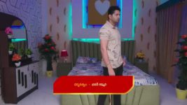 Paluke Bangaramayana S01 E325 Abhishek Probes Chamanthi