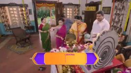 Sadhi Mansa S01 E164 Satyajeet Suspects Neerupa