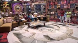 Bigg Boss Marathi S05 E61 Abhijeet Che Dole Panavle?!