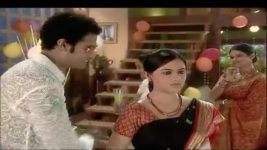 Bou Kotha Kao S01 E152 Sharbani Questions Sagar's Presence