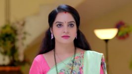 Punarvivaha S01E239 18th April 2022 Full Episode