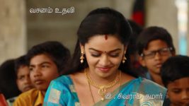 Saravanan Meenatchi S18E290 Saravanan Surprises Meenatchi Full Episode