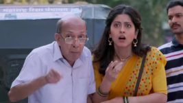 Tu Tevha Tashi S01E16 6th April 2022 Full Episode