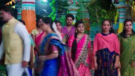 Vantalakka S01E07 Varalakshmi Encourages Sivaram Full Episode